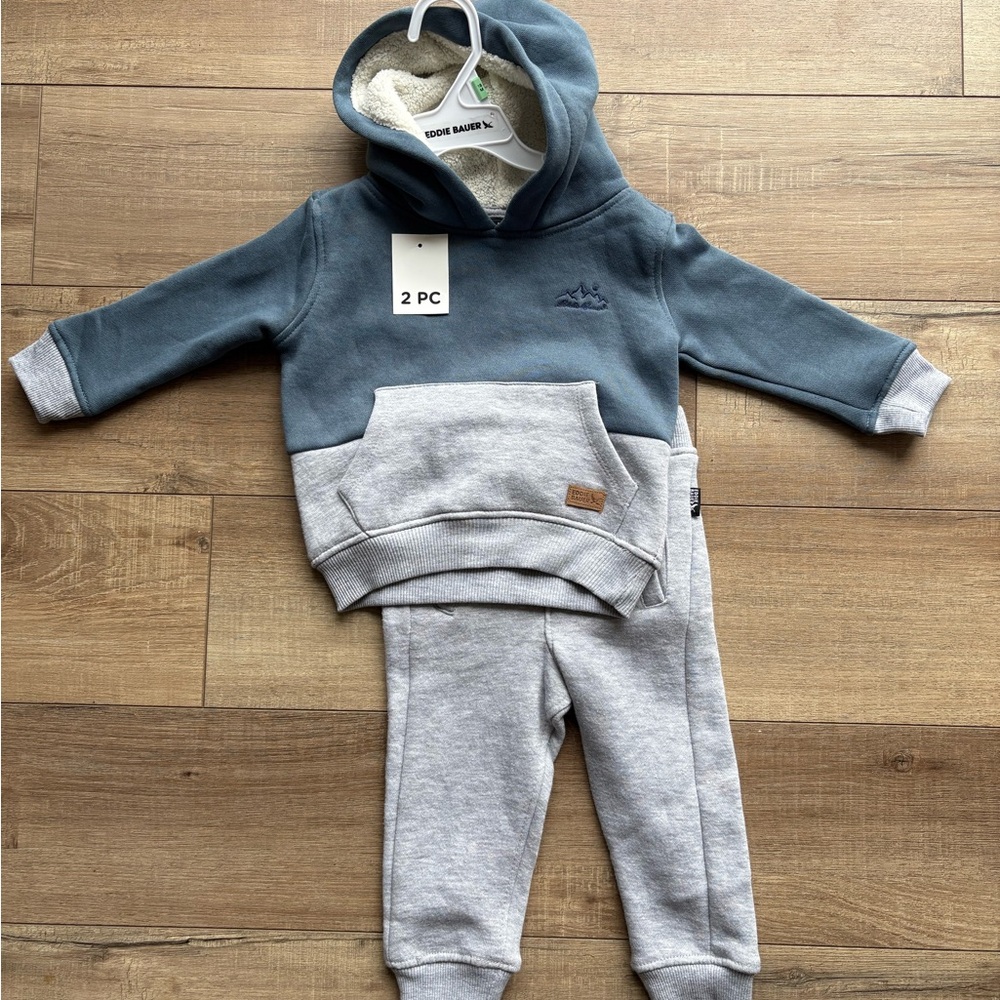 Eddie Bauer Toddler 18m Blue and Gray Jogger Set